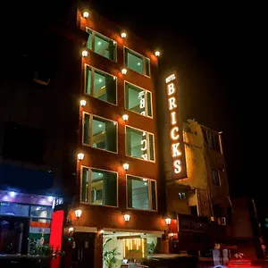 3* Отель Bricks, Karol Bagh, New