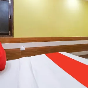 O Mayur Plaza Hotel